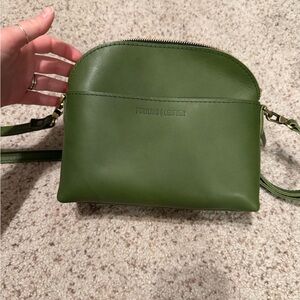 NWOT Portland Leather Pine Large Eclipse